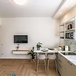 Apartament Domus Prati *